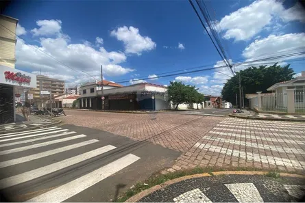 Conjunto Comercial / Sala para alugar, 470m² no Centro, Araras