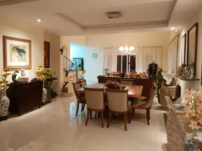 Casa de Condomínio com 4 Quartos à venda, 469m² no , Serra Negra