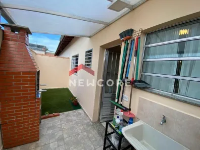 Casa de Condomínio com 2 Quartos à venda, 50m² no Balneario Palmeiras, Mongaguá