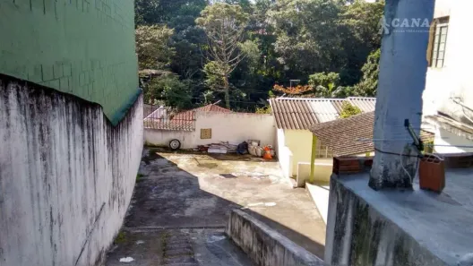 Casa com 1 Quarto para alugar, 40m² no Cidade Intercap, Taboão da Serra
