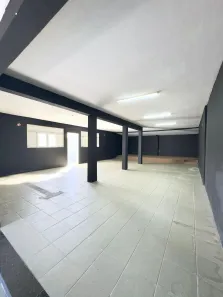 Loja / Salão / Ponto Comercial para venda ou aluguel, 390m² no Tirol, Natal