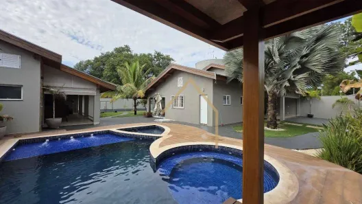 Fazenda / Sítio / Chácara com 3 Quartos para venda ou aluguel, 303m² no Recanto Jatobá, Americana
