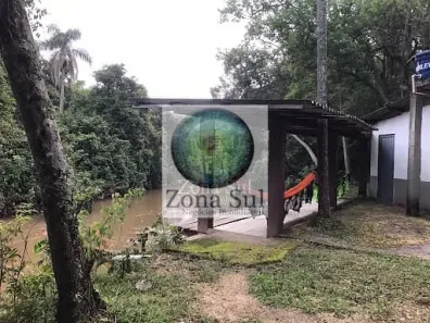 Fazenda / Sítio / Chácara com 2 Quartos à venda, 60m² no Caieiras, Sarapuí