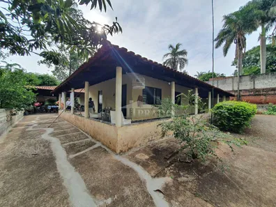 Fazenda / Sítio / Chácara com 4 Quartos à venda, 265m² no Condomínio Horizontal Marajoara, Ibiporã