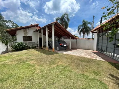 Casa com 2 Quartos à venda, 185m² no Quinze de Novembro, Itapecerica da Serra