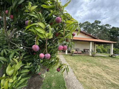 Fazenda / Sítio / Chácara com 3 Quartos à venda, 1000m² no , Mairinque