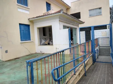 Prédio Inteiro com 13 Quartos para venda ou aluguel, 644m² no Centro, Campinas