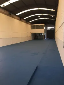 Galpão / Depósito / Armazém para alugar, 500m² no Piratininga, Osasco