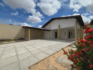 Casa com 3 Quartos à venda, 190m² no Recanto das Palmeiras, Teresina