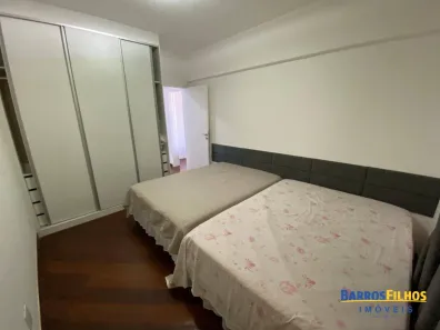 Apartamento com 3 Quartos para alugar, 212m² no São José, Aracaju