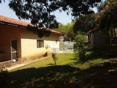 Fazenda / Sítio / Chácara com 2 Quartos à venda, 160m² no Padre Marcelo, Caçapava