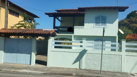 Casa com 3 Quartos para alugar, 120m² no Novo Rio das Ostras, Rio das Ostras