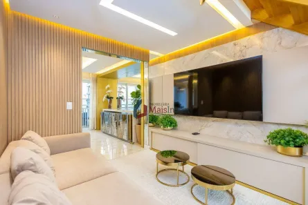 Sobrado com 3 Quartos à venda, 180m² no Palmital, Colombo