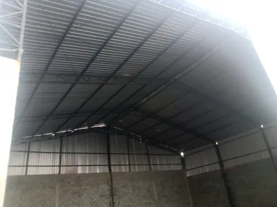 Galpão / Depósito / Armazém para alugar, 300m² no Veraneio Maracanã, Itaquaquecetuba