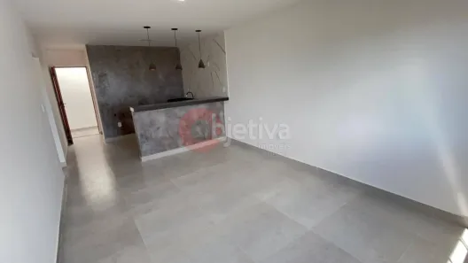 Apartamento com 2 Quartos para alugar, 85m² no Parque Burle, Cabo Frio
