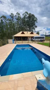 Fazenda / Sítio / Chácara com 4 Quartos para venda ou aluguel, 300m² no Chácara Marambaia, Caçapava