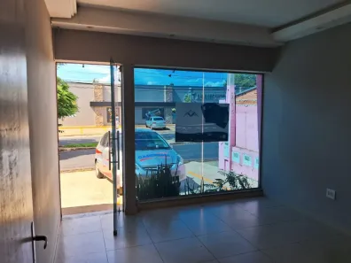 Loja / Salão / Ponto Comercial para alugar, 218m² no Vila Velosa, Araraquara