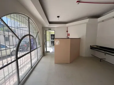 Loja / Salão / Ponto Comercial com 1 Quarto à venda, 38m² no Centro, Santa Maria