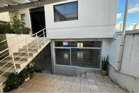 Casa Comercial com 3 Quartos para alugar, 196m² no Parque Monte Líbano, Mogi das Cruzes
