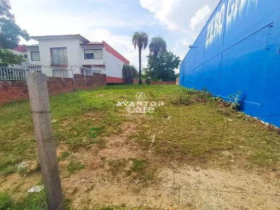 Terreno / Lote / Condomínio para venda ou aluguel, 550m² no Centro, Santa Maria