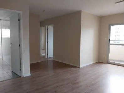 Apartamento com 3 Quartos para alugar, 75m² no Jaguaribe, Osasco