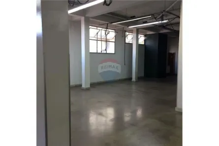 Galpão / Depósito / Armazém à venda, 939m² no Estoril, Belo Horizonte