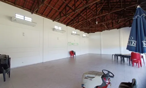 Fazenda / Sítio / Chácara com 3 Quartos à venda, 200m² no Chácara Santa Maria, Cambé