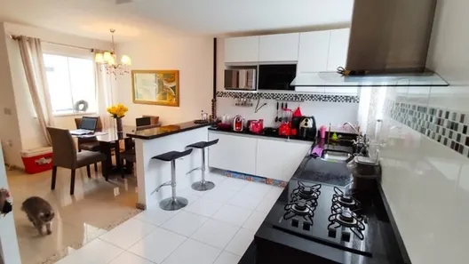 Sobrado com 4 Quartos à venda, 102m² no Serra Grande, Niterói