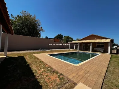 Fazenda / Sítio / Chácara com 3 Quartos à venda, 130m² no , Mairinque