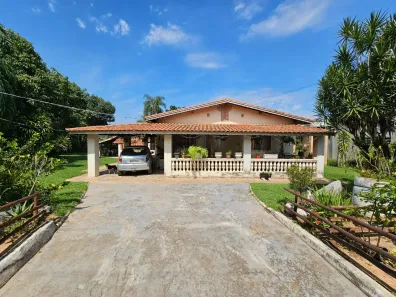 Fazenda / Sítio / Chácara com 3 Quartos à venda, 224m² no Chácara Primavera, Sumaré