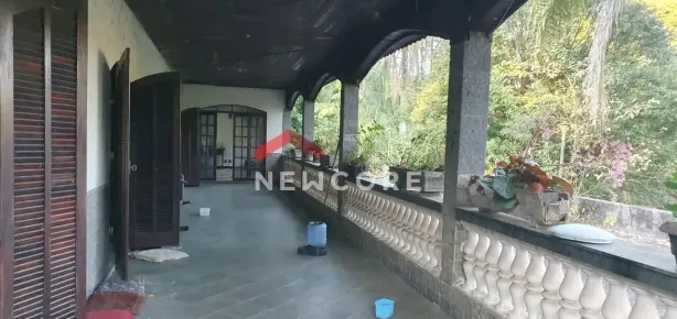 Fazenda / Sítio / Chácara com 4 Quartos à venda, 404m² no Chácaras Copaco, Arujá