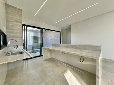Casa de Condomínio com 3 Quartos à venda, 168m² no Jardins Porto, Senador Canedo