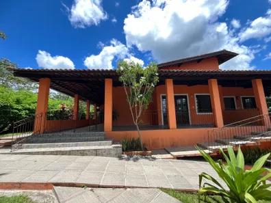 Casa com 6 Quartos para venda ou aluguel, 300m² no , Paudalho