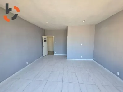Conjunto Comercial / Sala para alugar, 28m² no Centro, Nova Iguaçu