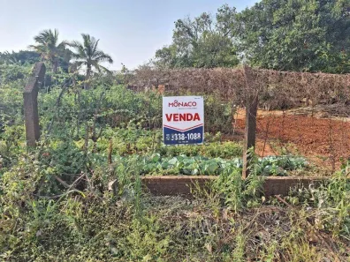 Fazenda / Sítio / Chácara com 3 Quartos à venda, 140m² no Centro, Bela Vista do Paraíso