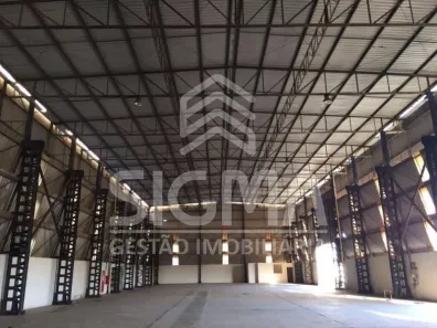 Galpão / Depósito / Armazém para venda ou aluguel, 1800m² no Lagomar, Macaé