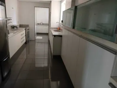 Apartamento com 3 Quartos para alugar, 102m² no Centro, Nilópolis