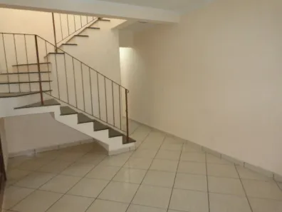 Casa com 2 Quartos para alugar, 100m² no Núcleo Residencial Doutor Luiz de Mattos Pimenta, Itatiba