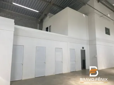 Galpão / Depósito / Armazém à venda, 559m² no Rio da Areia (Bacaxá), Saquarema