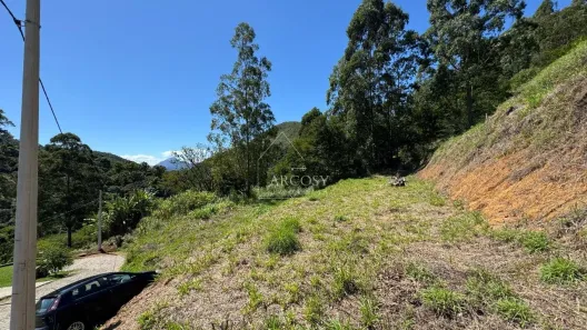 Terreno / Lote / Condomínio à venda, 1100m² no Carangola, Petrópolis