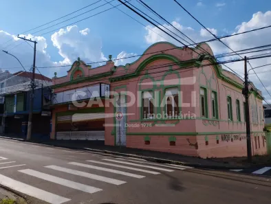 Casa Comercial com 4 Quartos para alugar, 272m² no Jardim São Carlos, São Carlos