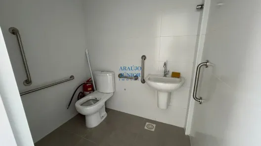 Conjunto Comercial / Sala para alugar, 104m² no Jardim Adélia II, Santa Bárbara D'Oeste
