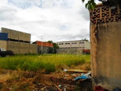 Terreno / Lote / Condomínio para alugar, 800m² no Jardim Arco-Íris, Araraquara