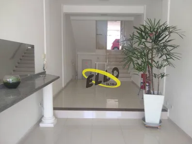 Prédio Inteiro para venda ou aluguel, 750m² no Jardim Lambreta, Cotia