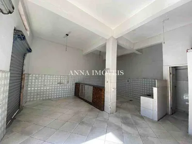 Loja / Salão / Ponto Comercial com 1 Quarto para alugar, 42m² no Eucaliptal, Volta Redonda