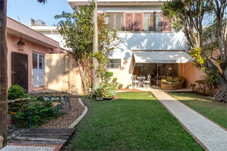 Casa de Vila com 5 Quartos para venda ou aluguel, 540m² no Indianópolis, São Paulo