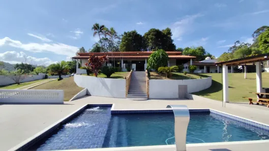 Fazenda / Sítio / Chácara com 2 Quartos à venda, 7000m² no , Mairinque