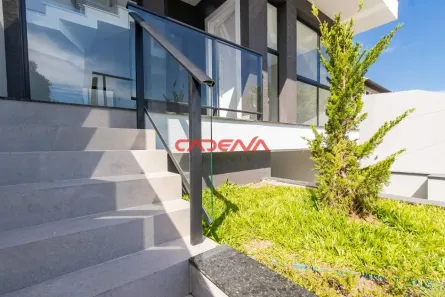 Sobrado com 3 Quartos à venda, 165m² no São Lourenço, Curitiba