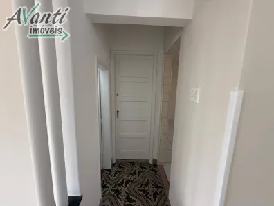 Sobrado com 3 Quartos para alugar, 130m² no Embaré, Santos