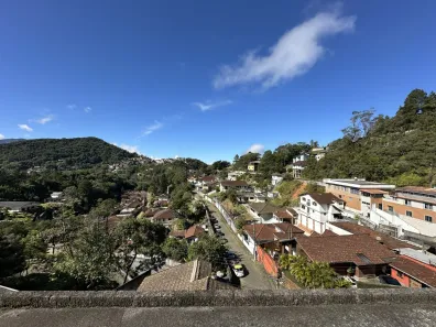 Terreno / Lote / Condomínio à venda, 300m² no Independência, Petrópolis